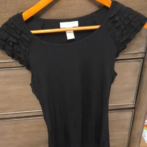 Kenar Black Ruffled Cap Sleeve Tank